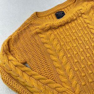 Abercrombie & Fitch Women's S Gold Mustard Yellow Knit Sweater